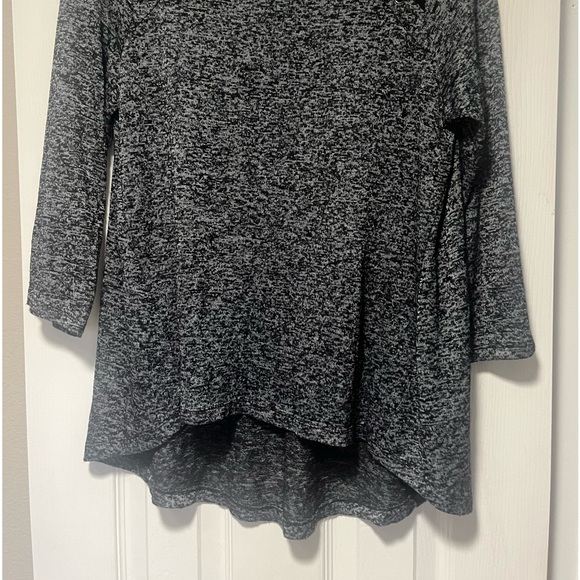 PerSeption Concept heathered gray sweater. Black embellishments at collar. EUC - Picture 2 of 9